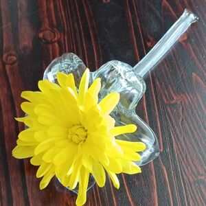 Blown Glass Flower Lily bud vase pk1